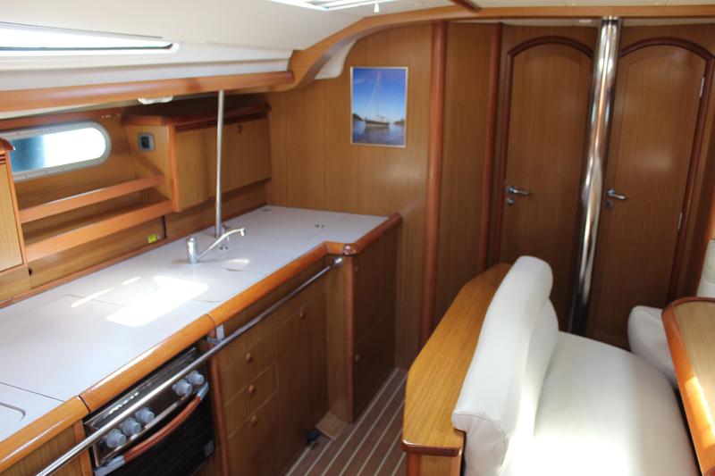 Book yachts online - sailboat - Sun Odyssey 49 - Anna T. - rent