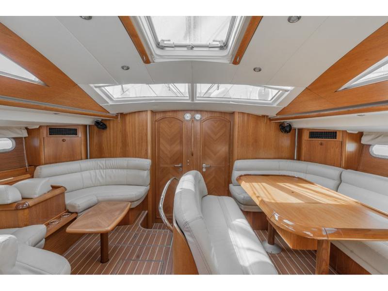 Book yachts online - sailboat - Jeanneau 54DS - Maximinia | with generator &amp; inverter - rent