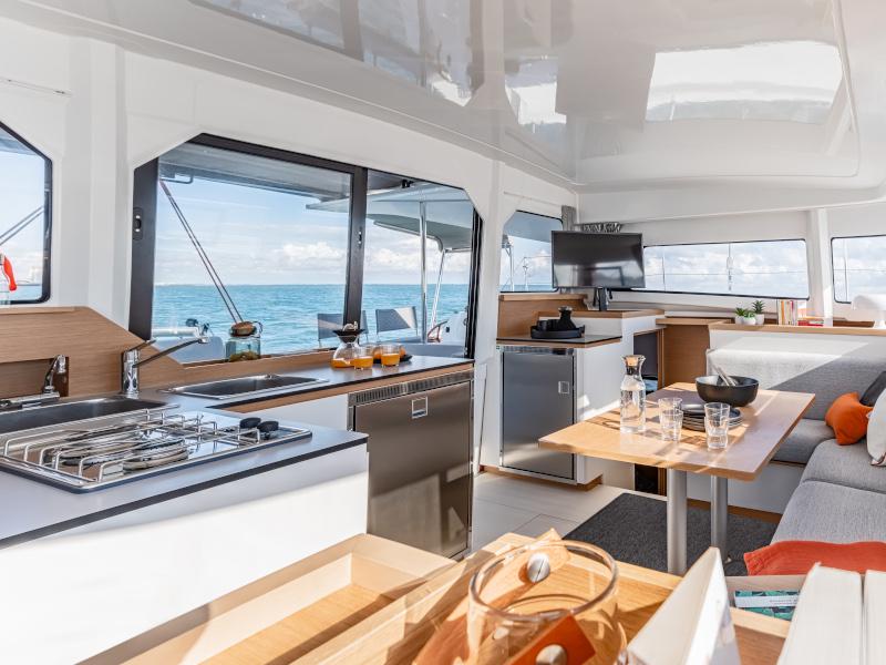 Book yachts online - catamaran - Excess 11 - SOGUKSU - rent