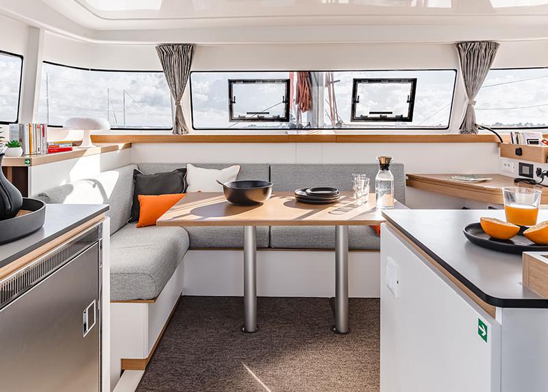 Book yachts online - catamaran - Excess 11 - No name - rent