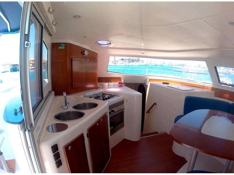 Book yachts online - catamaran - Lavezzi 40 - La Prima  - rent