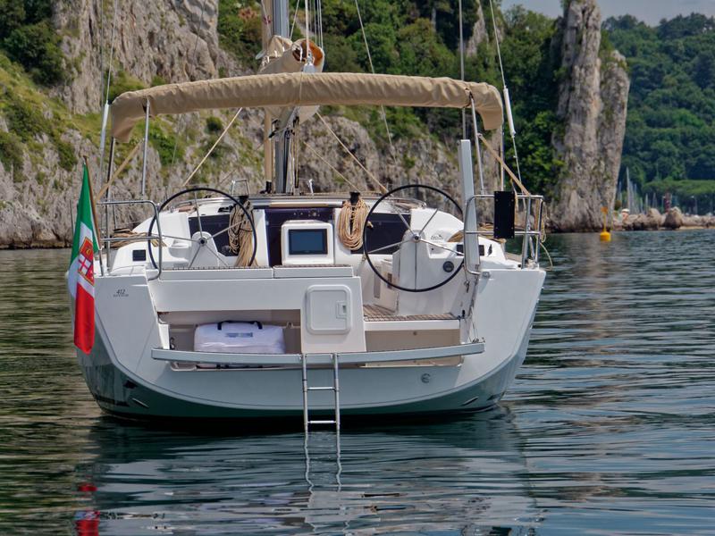 Book yachts online - sailboat - Dufour 412 Grand large - OYKUM - rent