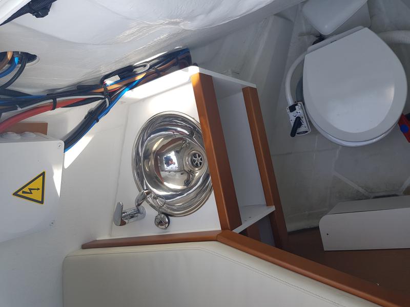 Book yachts online - sailboat - Sun Odyssey 490 - CONTIGO - rent