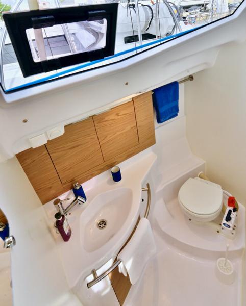 Book yachts online - sailboat - Elan Impression 40 - Avisa - rent