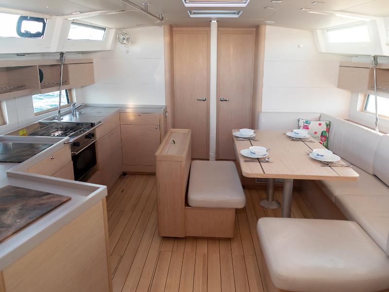 Book yachts online - sailboat - Oceanis 46.1 - KOS 46.2 - rent