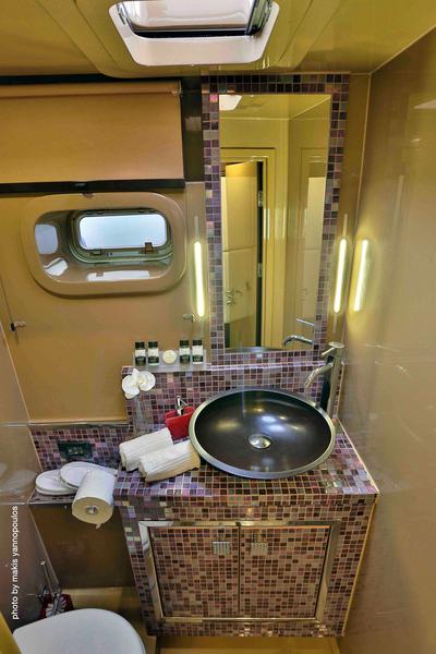 Book yachts online - catamaran - Sunreef 62 - SUNREEF 62 - rent