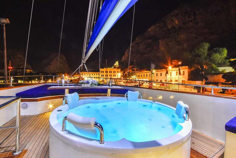 Book yachts online - other - Gulet - Saint Luca - rent