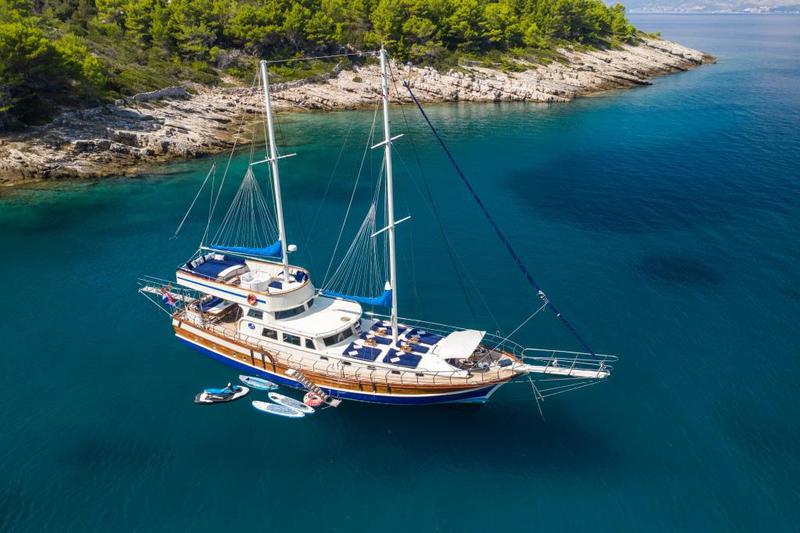 Book yachts online - other - Gulet - Saint Luca - rent