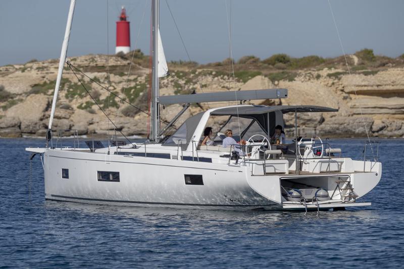 Book yachts online - sailboat - Oceanis Yacht 54 - BIG BLUE - with AC and generator - rent