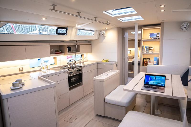 Book yachts online - sailboat - Oceanis 46.1 - owner's version - NALU - rent