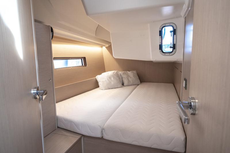 Book yachts online - sailboat - Oceanis 40.1 - KEIKI - rent