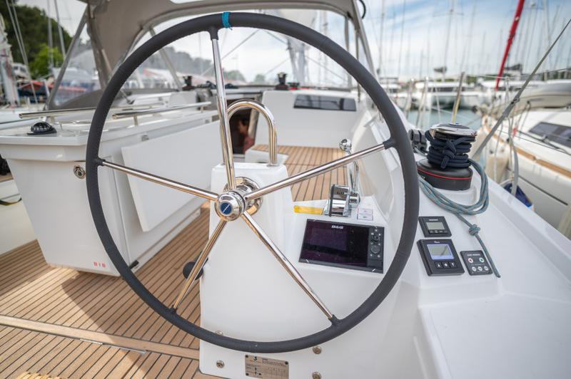 Book yachts online - sailboat - Oceanis 40.1 - KEIKI - rent