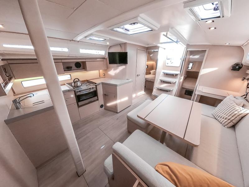 Book yachts online - sailboat - Oceanis 40.1 - KEIKI - rent