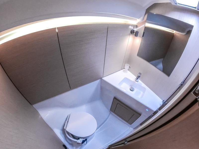 Book yachts online - sailboat - Oceanis 40.1 - KEIKI - rent