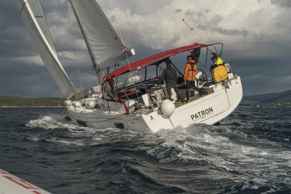 Book yachts online - sailboat - Oceanis 51.1 - PATRON - AC and generator - rent