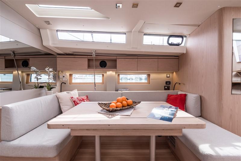 Book yachts online - sailboat - Oceanis 51.1 - PATRON - AC and generator - rent