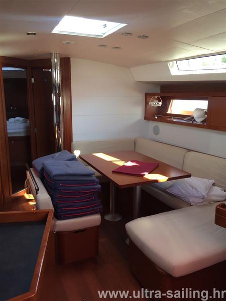 Book yachts online - sailboat - Oceanis 45 - PARIJA - rent