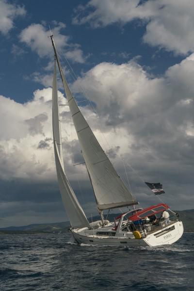 Book yachts online - sailboat - Oceanis 45 - PARIJA - rent