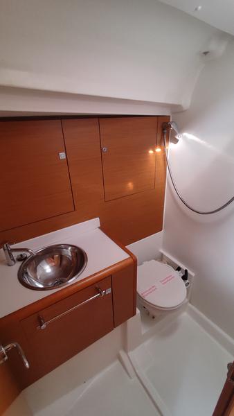 Book yachts online - sailboat - Sun Odyssey 439 - Eudora - rent