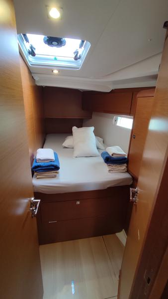 Book yachts online - sailboat - Sun Odyssey 519 - Amfithoe - rent