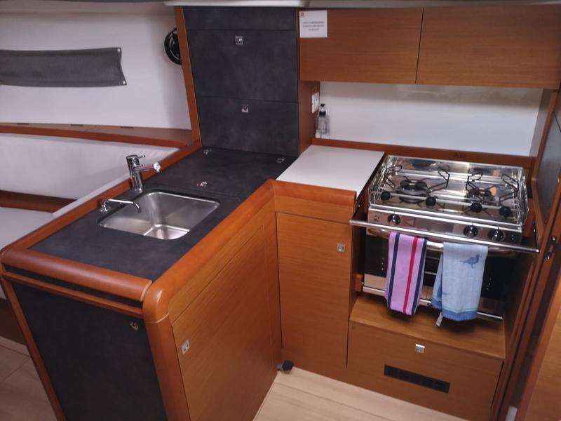 Book yachts online - sailboat - Sun Odyssey 349 - Sminthe - rent