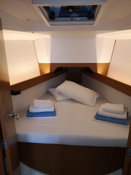 Book yachts online - sailboat - Sun Odyssey 349 - Sminthe - rent