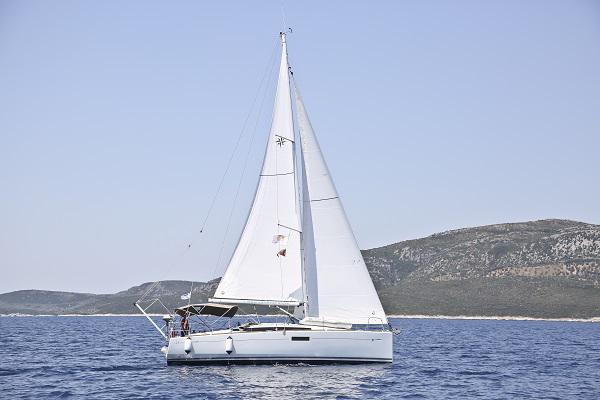 Book yachts online - sailboat - Sun Odyssey 349 - Dynamene - rent