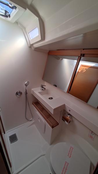 Book yachts online - sailboat - Sun Odyssey 440 - Erato - rent