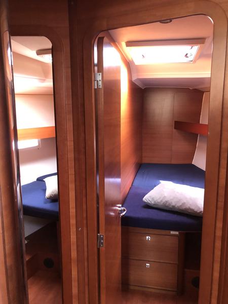 Book yachts online - sailboat - Dufour 460 Grand Large - At Last - rent