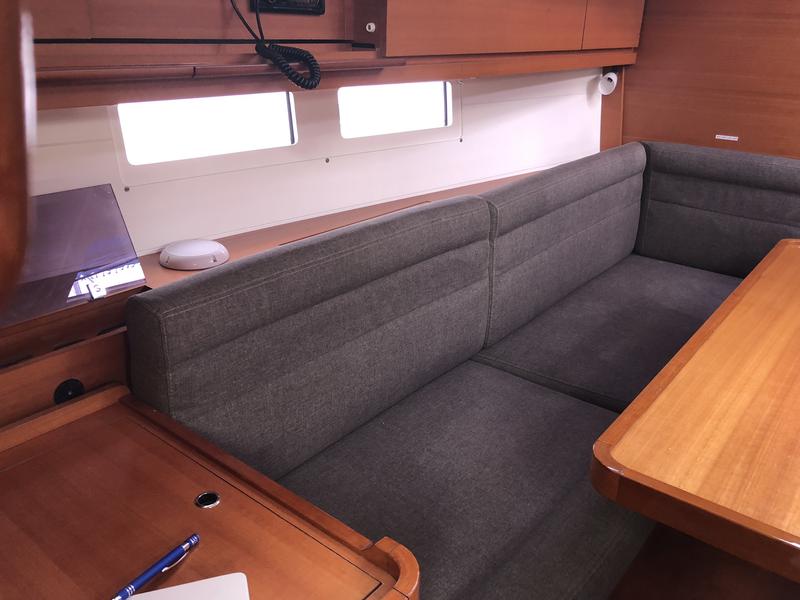 Book yachts online - sailboat - Dufour 460 Grand Large - At Last - rent