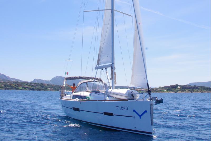 Book yachts online - sailboat - Dufour 412 Efram - Efram - rent
