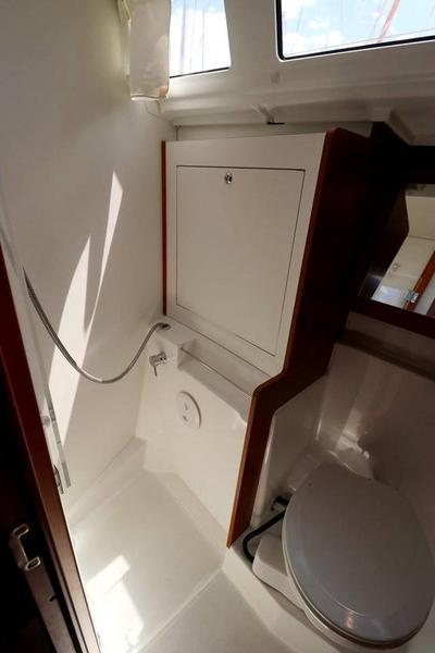 Book yachts online - sailboat - Oceanis 45 M - Nelly - rent