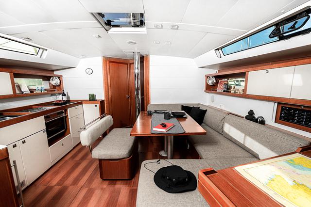 Book yachts online - sailboat - Oceanis 45 - THEIA - rent