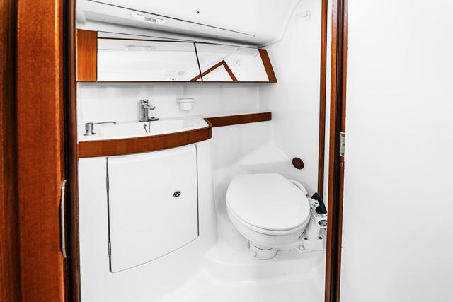 Book yachts online - sailboat - Oceanis 40 - FELIX - Refit 2018 - rent