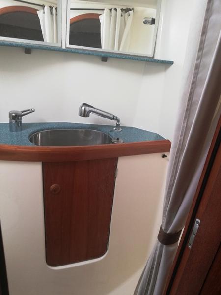 Book yachts online - sailboat - Sun Odyssey 43 - REN - TOTAL REFIT 2018 - rent