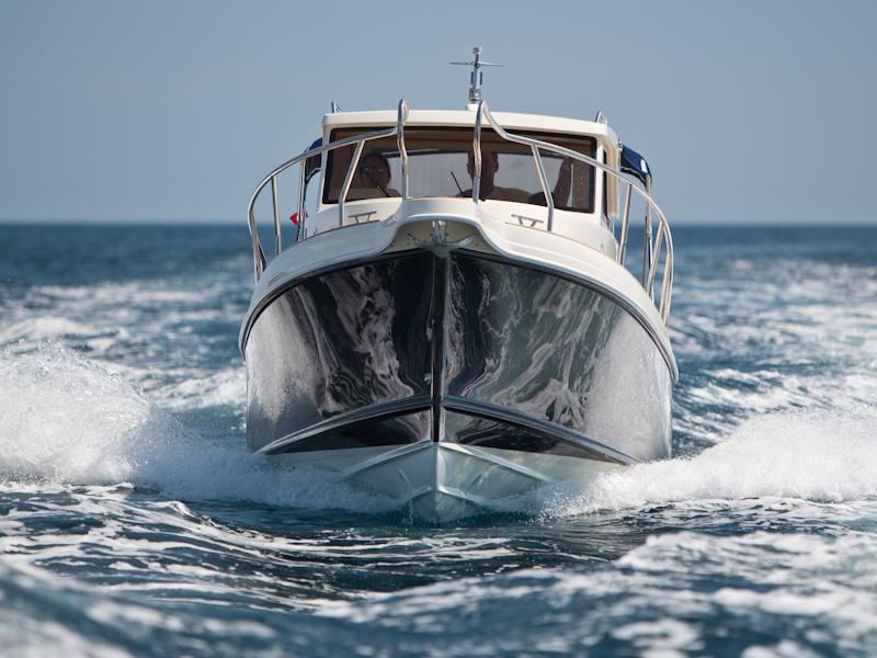 Book yachts online - motorboat - Leidi 660 - H3 - rent