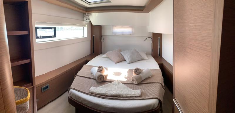 Book yachts online - catamaran - Lagoon 46 - GOA 8 - rent