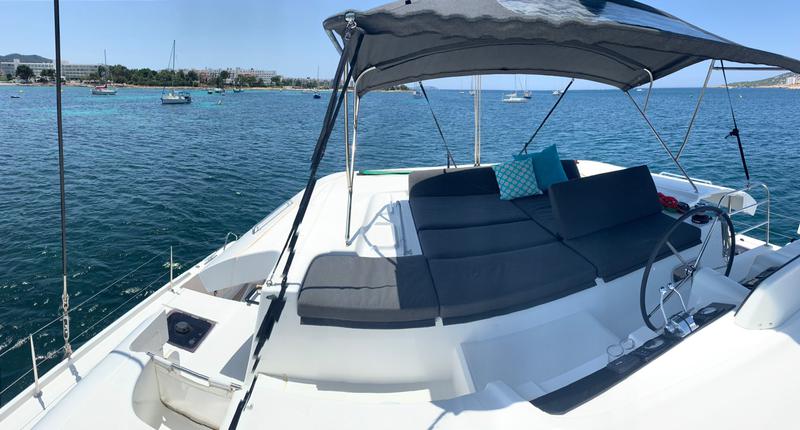 Book yachts online - catamaran - Lagoon 46 - GOA 8 - rent