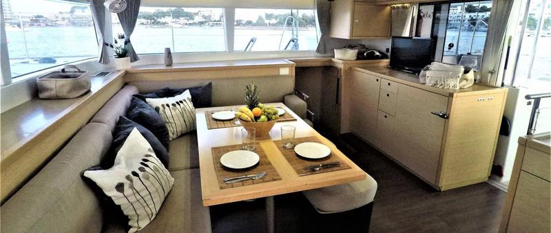 Book yachts online - catamaran - Lagoon 450 - Allegra - rent
