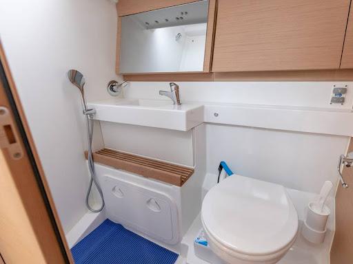 Book yachts online - sailboat - Sun Odyssey 440 - Sandy - rent