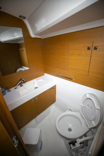 Book yachts online - sailboat - Sun Odyssey 519 -  6 cabs - KALLIROI - rent