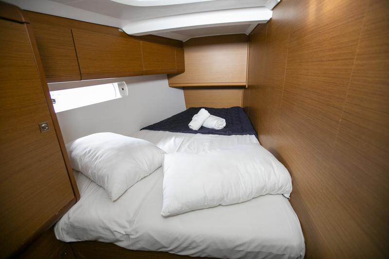 Book yachts online - sailboat - Sun Odyssey 519 -  6 cabs - KALLIROI - rent