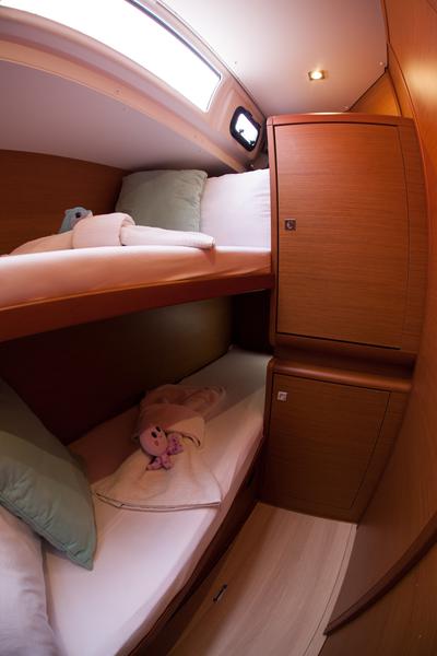 Book yachts online - sailboat - Sun Odyssey 519 -  6 cabs - MAYFLOWER - rent