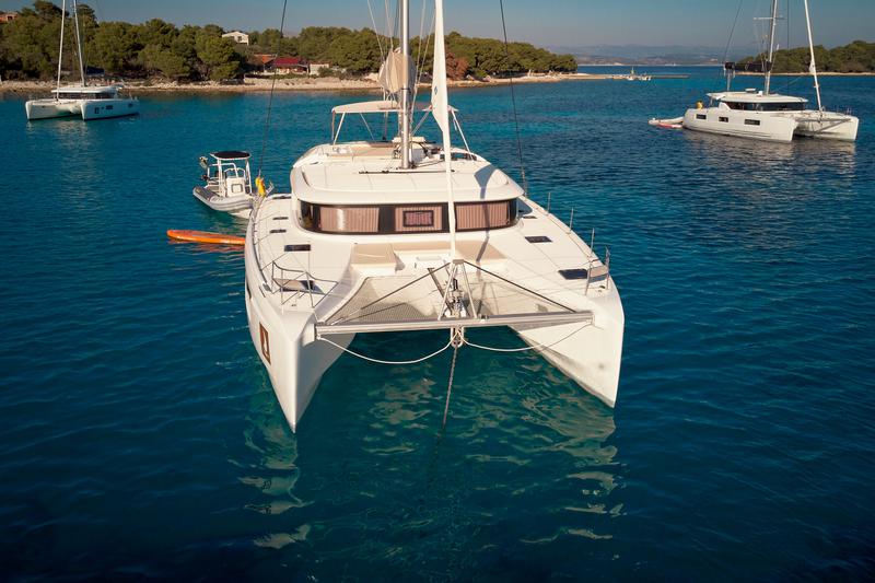 Book yachts online - catamaran - Lagoon 46 NEW - No name 1 - rent