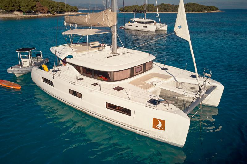 Book yachts online - catamaran - Lagoon 46 NEW - No name 1 - rent