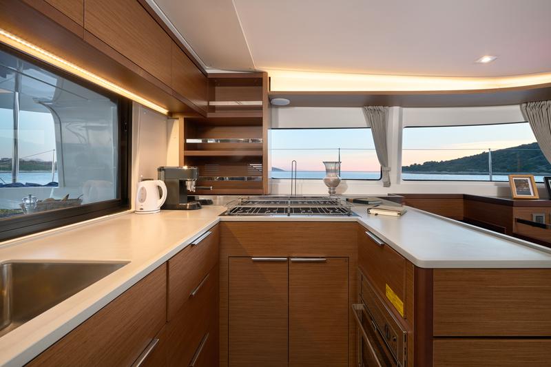 Book yachts online - catamaran - Lagoon 46 - BRIGHTER STAR  - rent