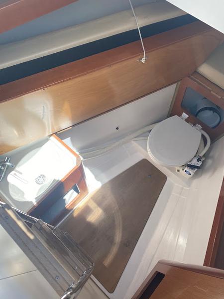 Book yachts online - sailboat - Beneteau Oceanis 50 Family - Seladon II - rent