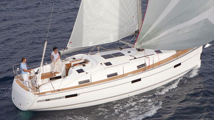 Book yachts online - sailboat - Bavaria Cruiser 36 - Baluma - rent