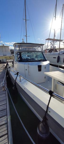 Book yachts online - motorboat - Axopar 28 T-Top - Mariqua - rent