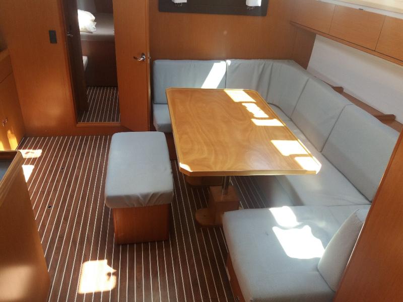 Book yachts online - sailboat - Bavaria Cruiser 46 - Mami - rent